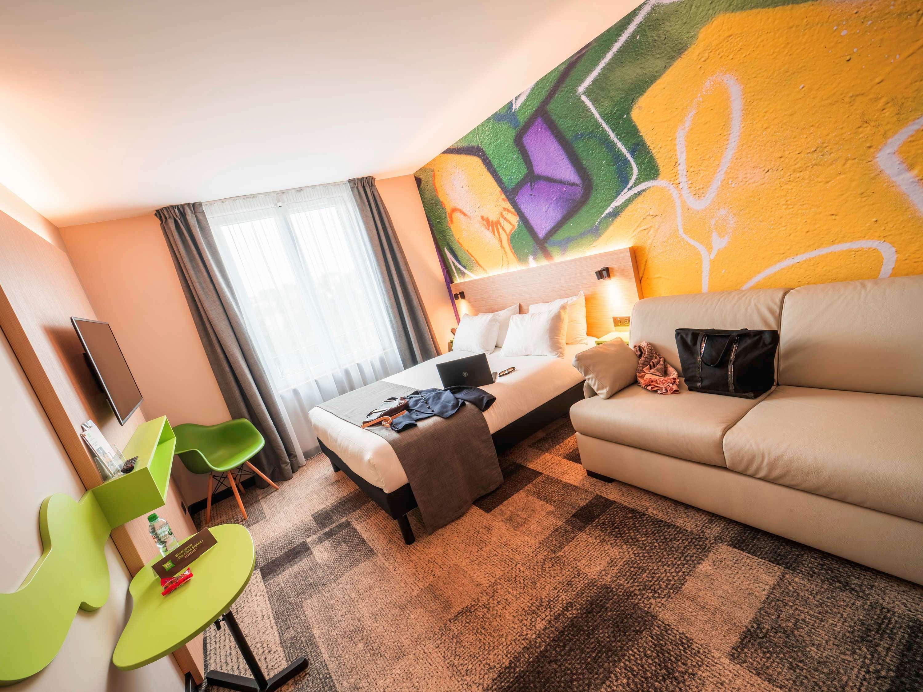Ibis Styles Clamart Gare Grand Paris Bagian luar foto
