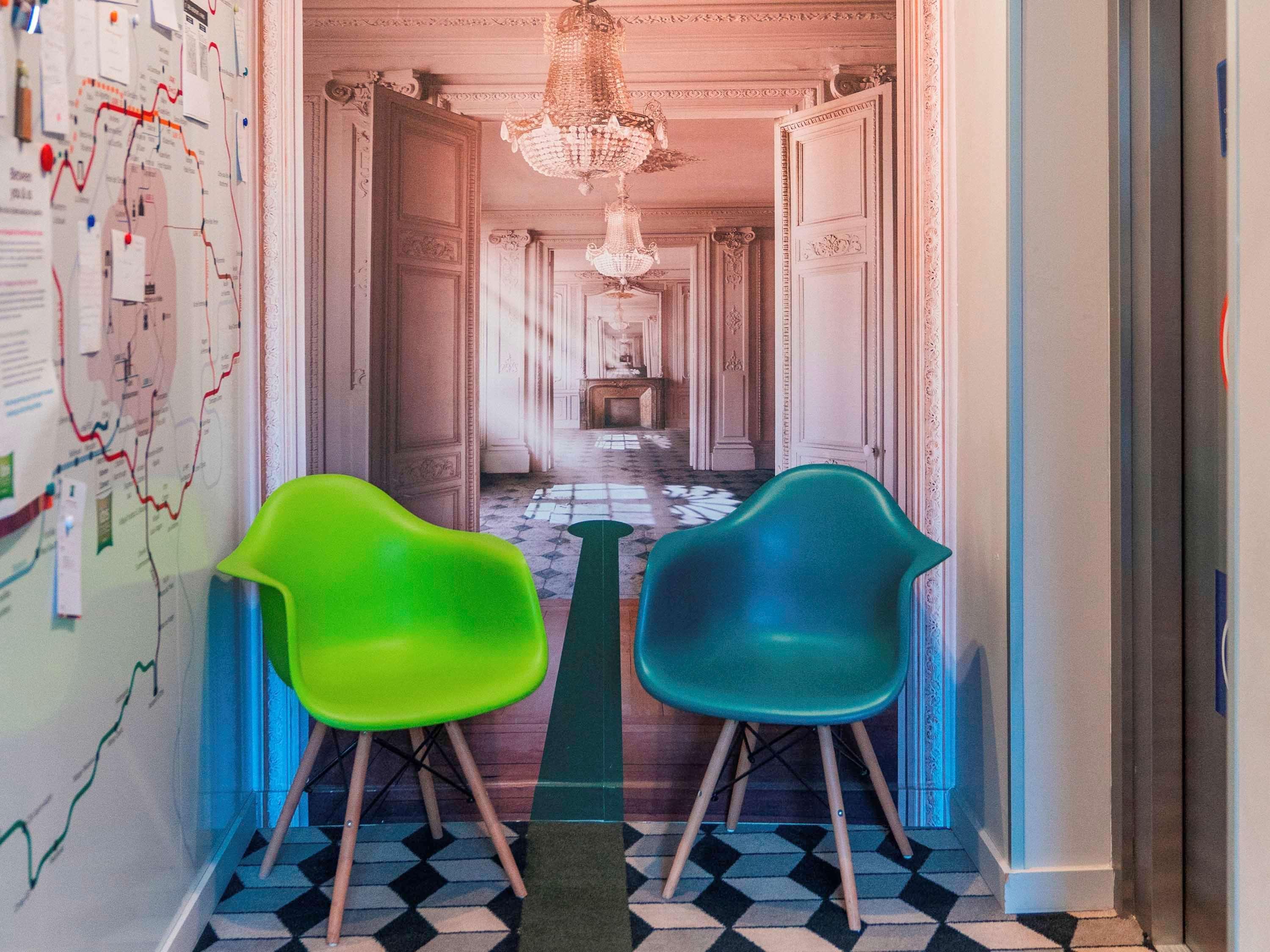 Ibis Styles Clamart Gare Grand Paris Bagian luar foto