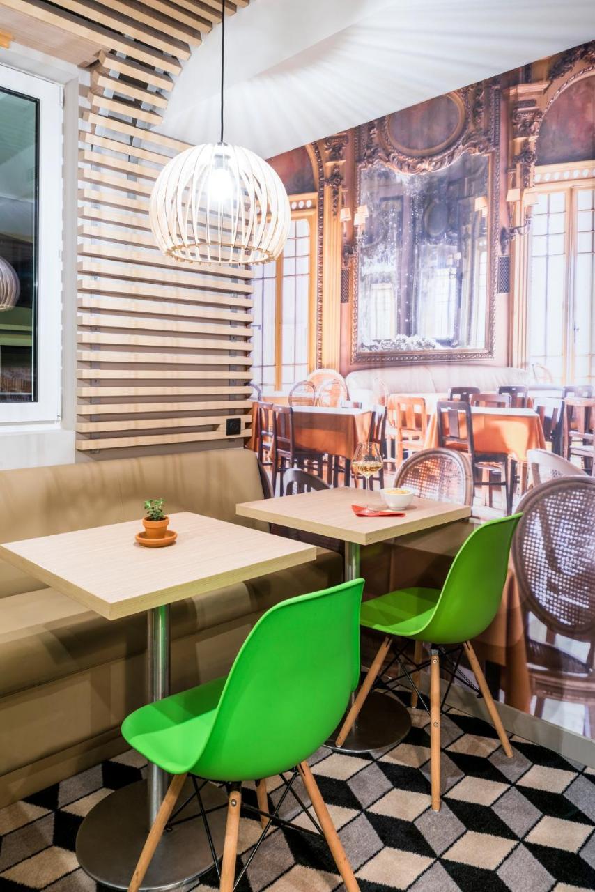 Ibis Styles Clamart Gare Grand Paris Bagian luar foto